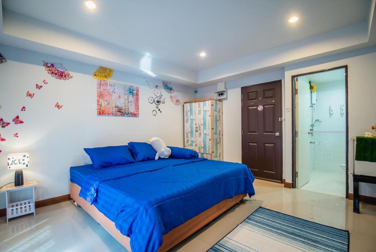 Menulis Coolly House Patong Bed and Breakfast Exteriör bild