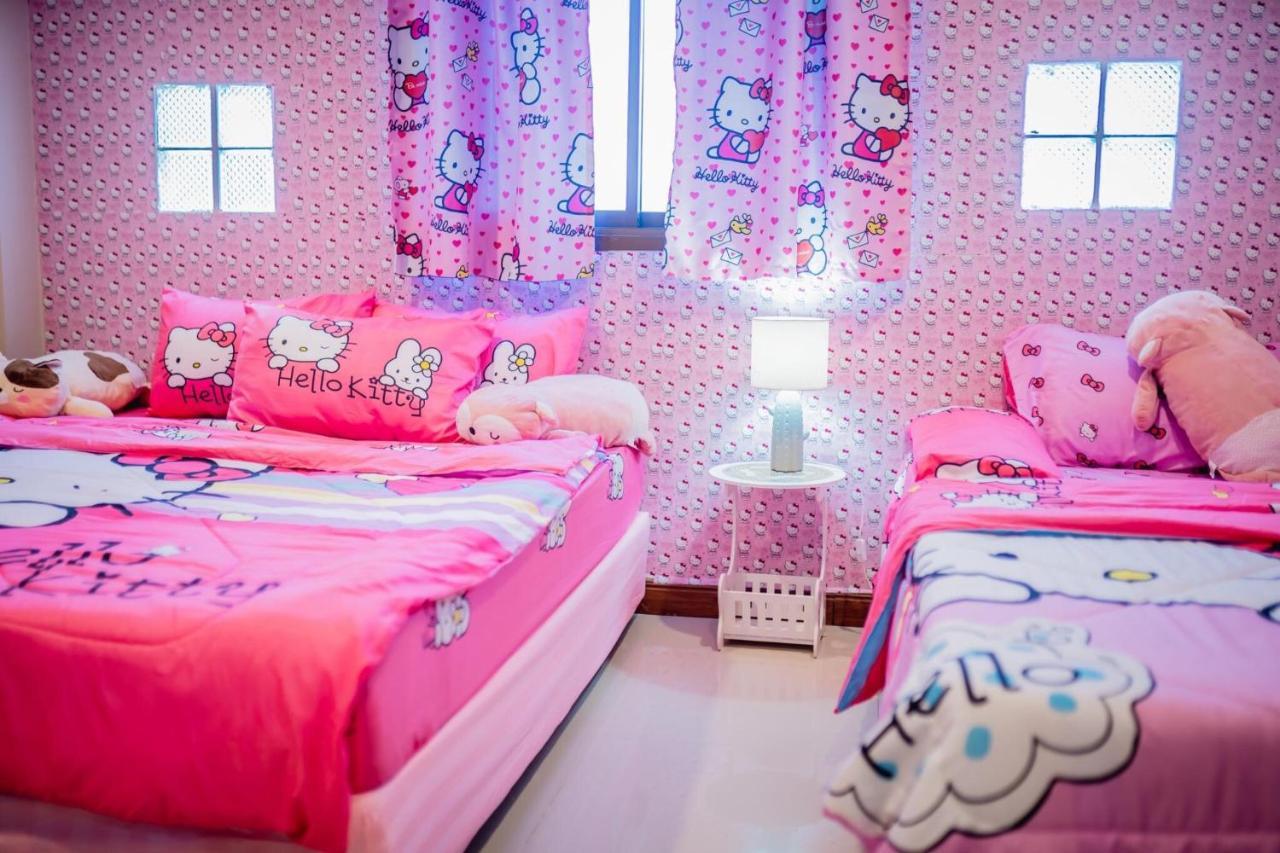 Menulis Coolly House Patong Bed and Breakfast Exteriör bild