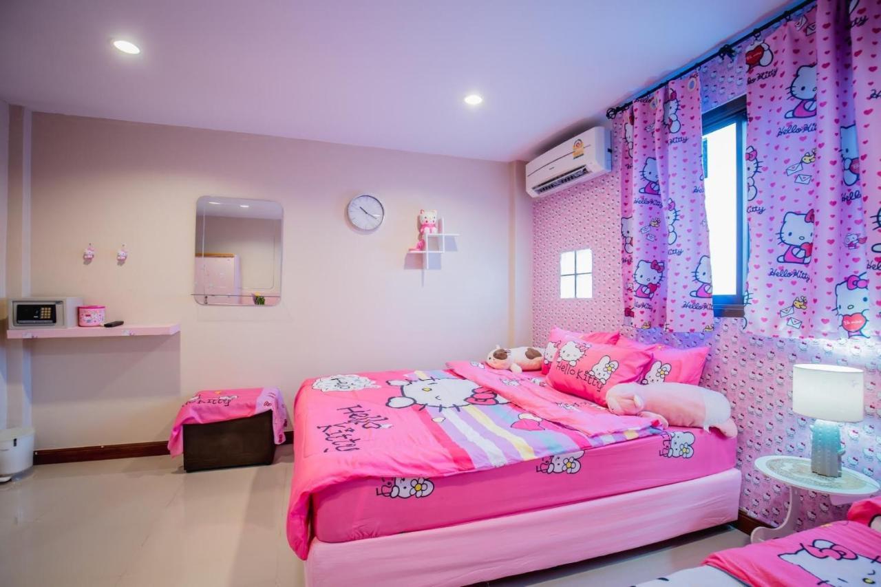 Menulis Coolly House Patong Bed and Breakfast Exteriör bild